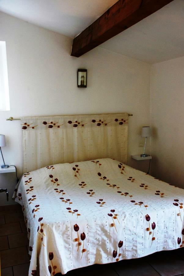 Les Jardins Du Mas Evesque Bed & Breakfast Rousson  Exterior photo